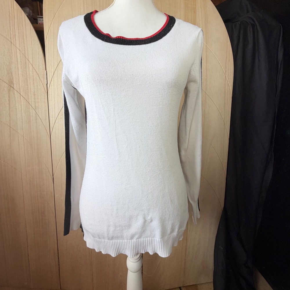 Hippie Rose Sweater M White Black Stripe Scoop Neck Sporty Casual Lightweight
